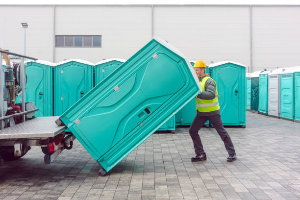 Portable Toilet Options We Offer in Parma, OH